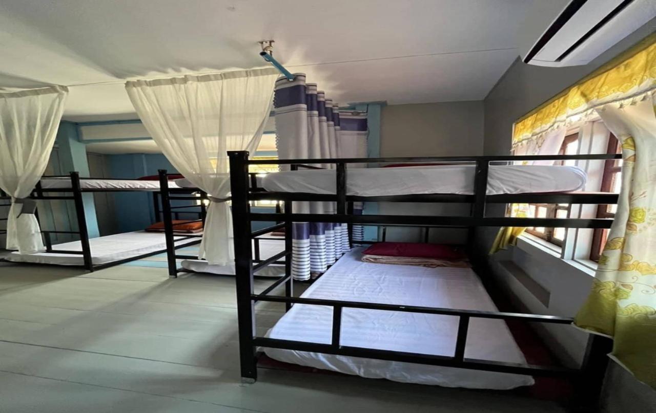 Vang Vieng Queen'S- Mountain View Hotel Екстериор снимка